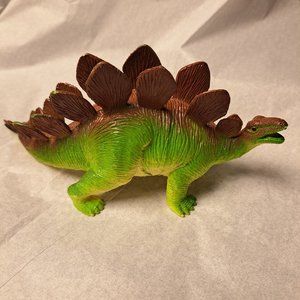 STEGOSAURUS DINOSAUR TOY 2012 REALISTIC 8" PLASTIC GREEN WITH BROWN PLATES HTF